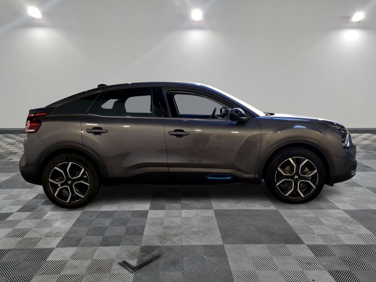 Citroen E-C4
