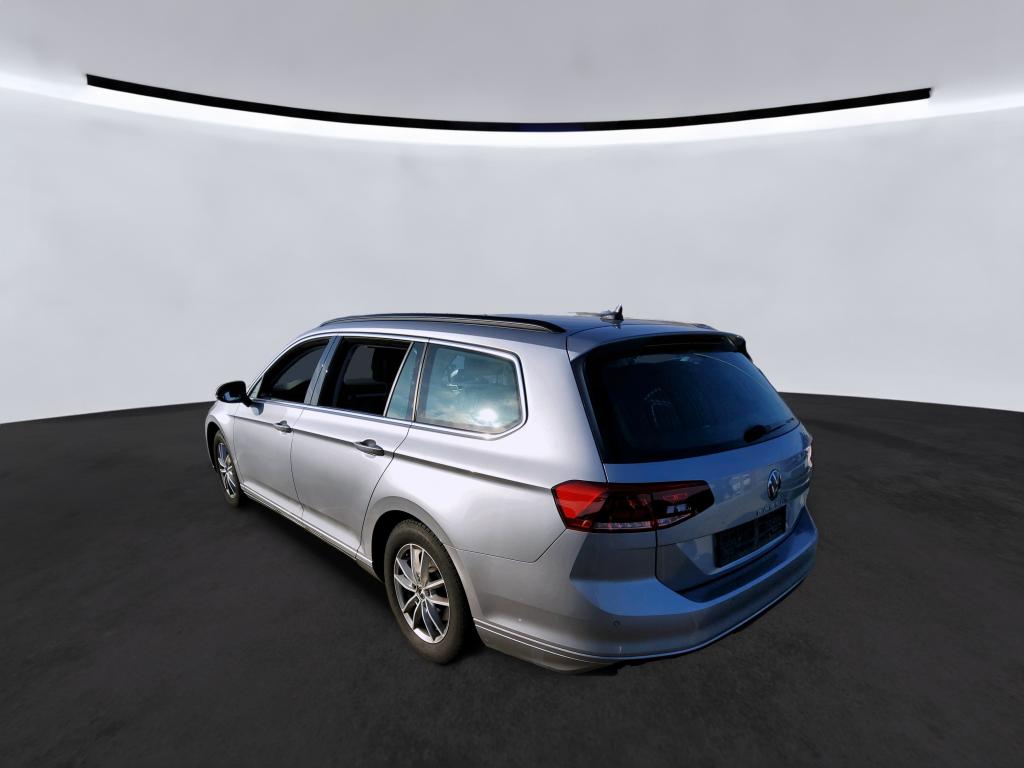 Volkswagen Passat Business+
