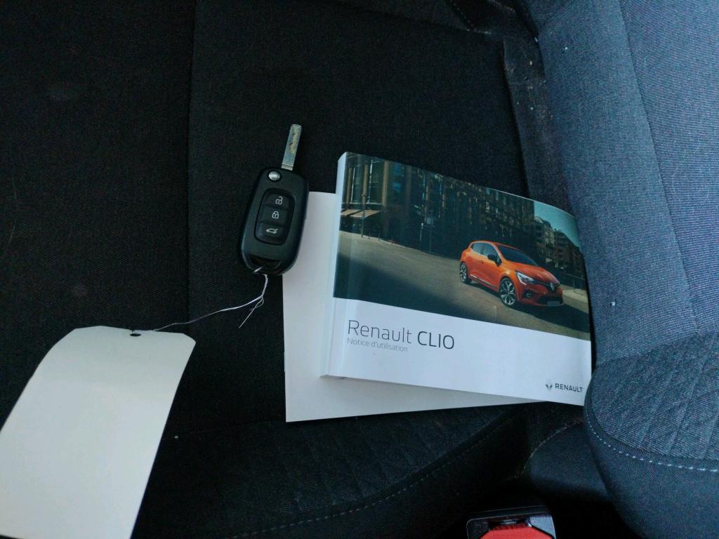 Renault Clio HYBRID Business