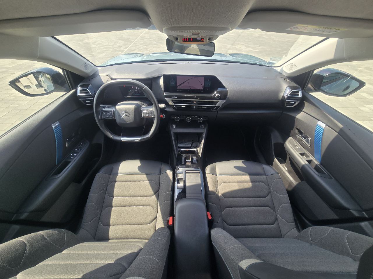 Citroen E-C4