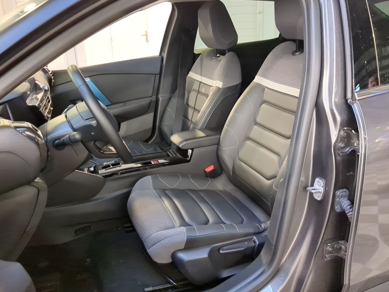 Citroen E-C4
