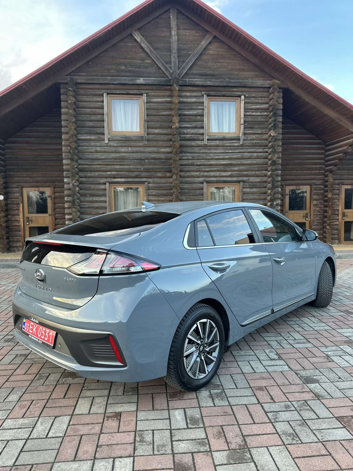 Hyundai Ioniq Premium