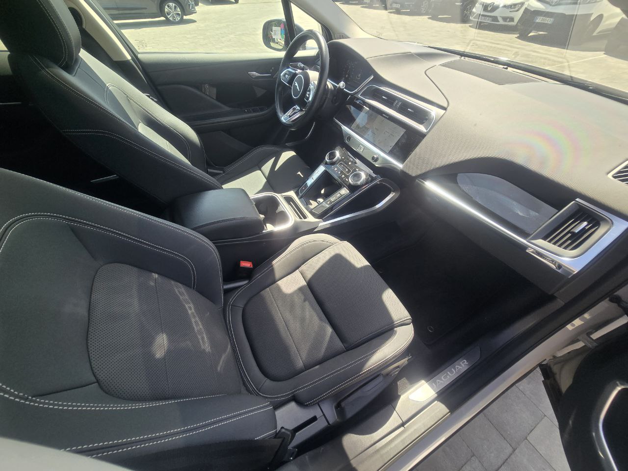 JAGUAR I-PACE