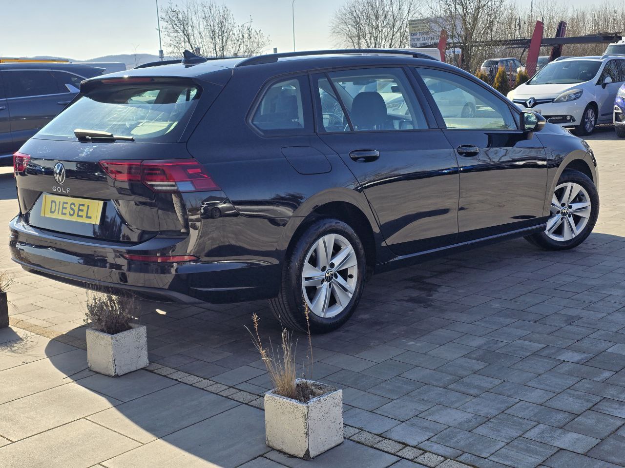 Volkswagen Golf Life Business