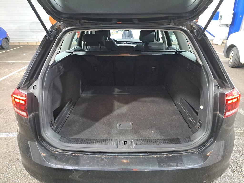 Volkswagen Passat Business