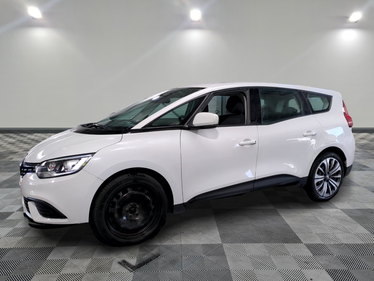 Renault GRAND Scenic Life