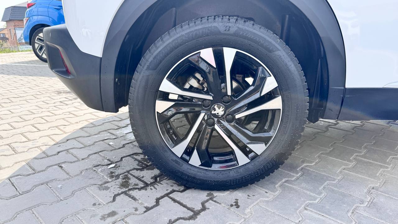 Peugeot 2008 ALLURE