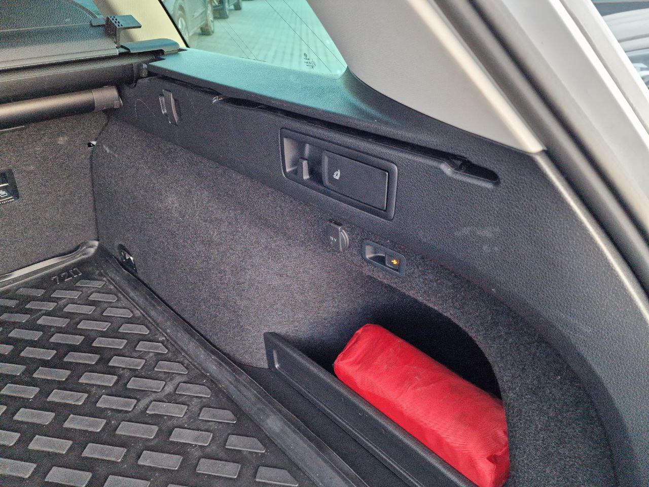 Volkswagen Passat Business+