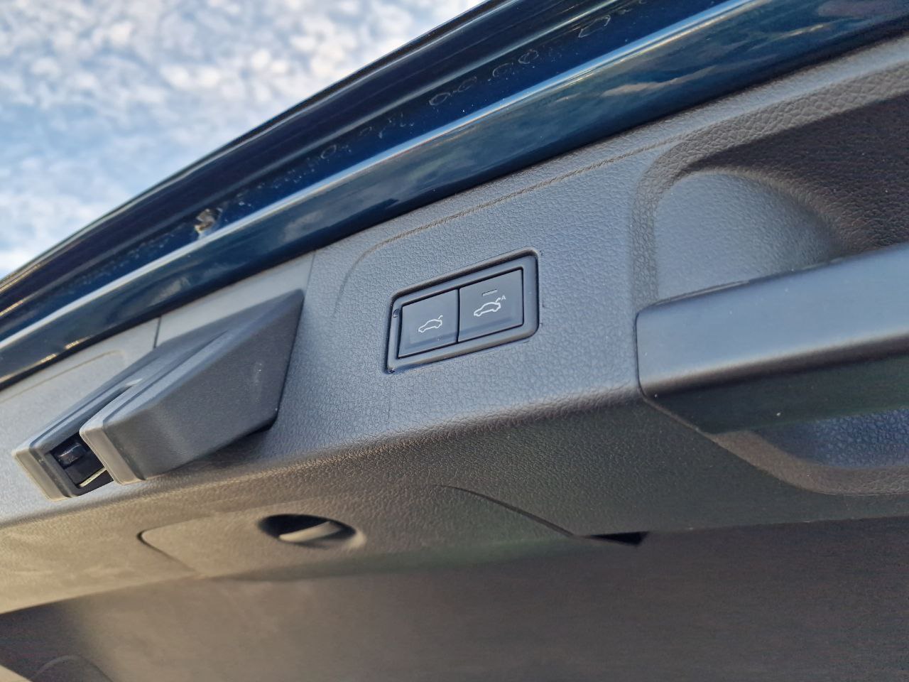 Volkswagen Passat LOUNGE