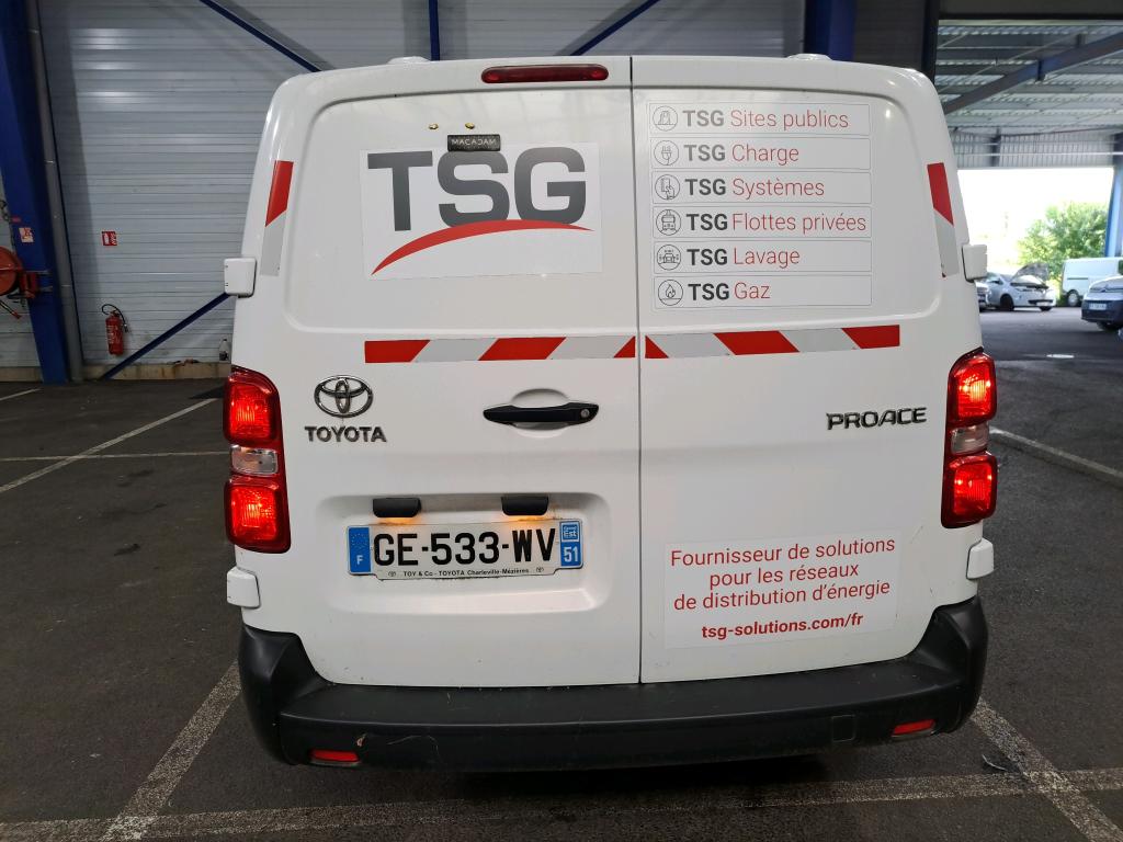 TOYOTA PROACE LONG