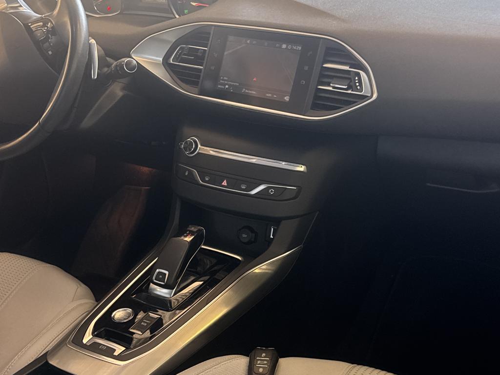 Peugeot 308 ALLURE