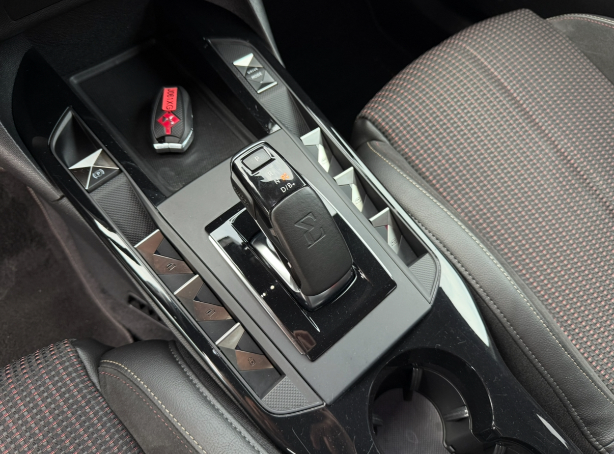 DS 3 Crossback E-Tense