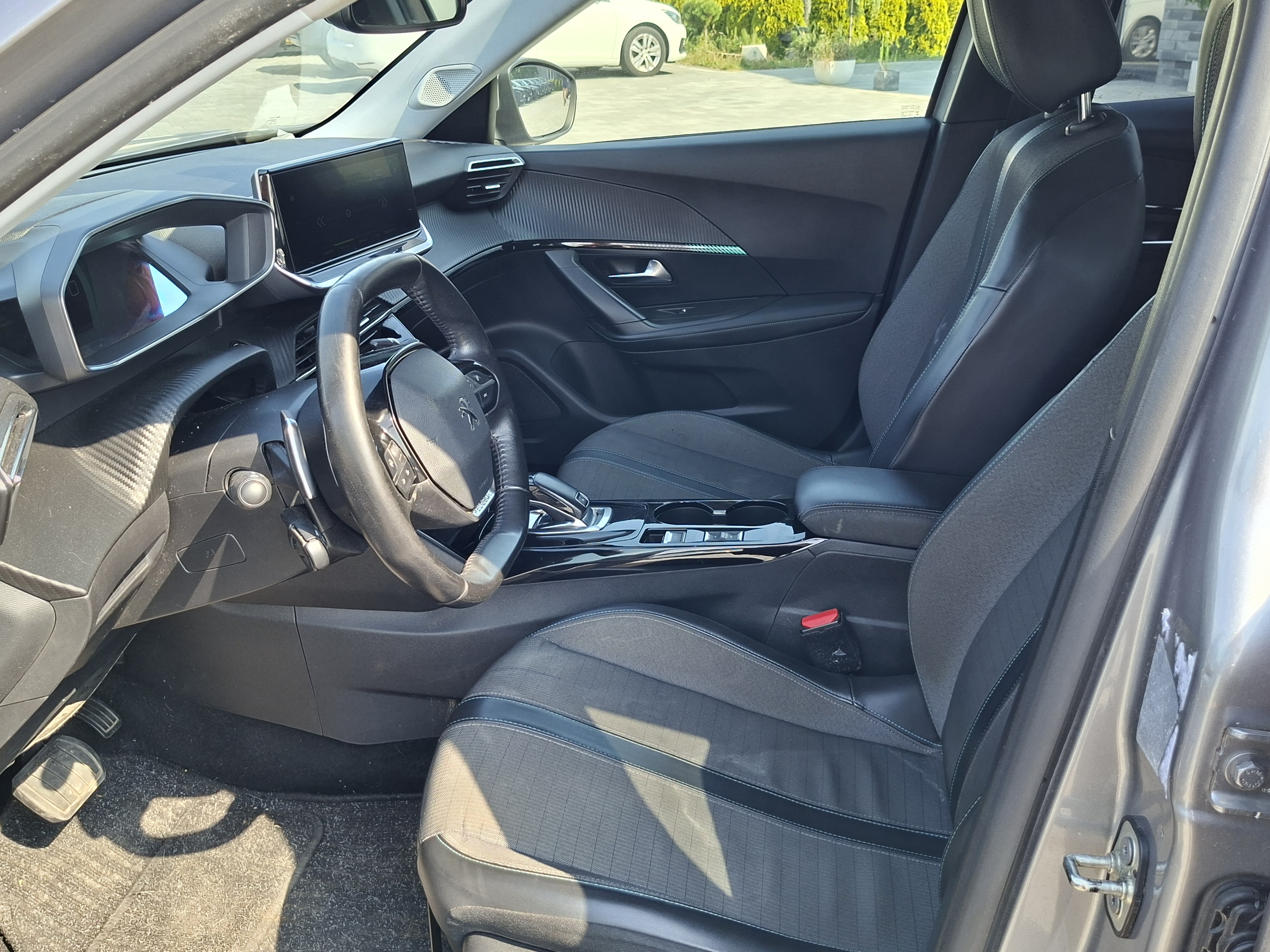 Peugeot 2008 ALLURE