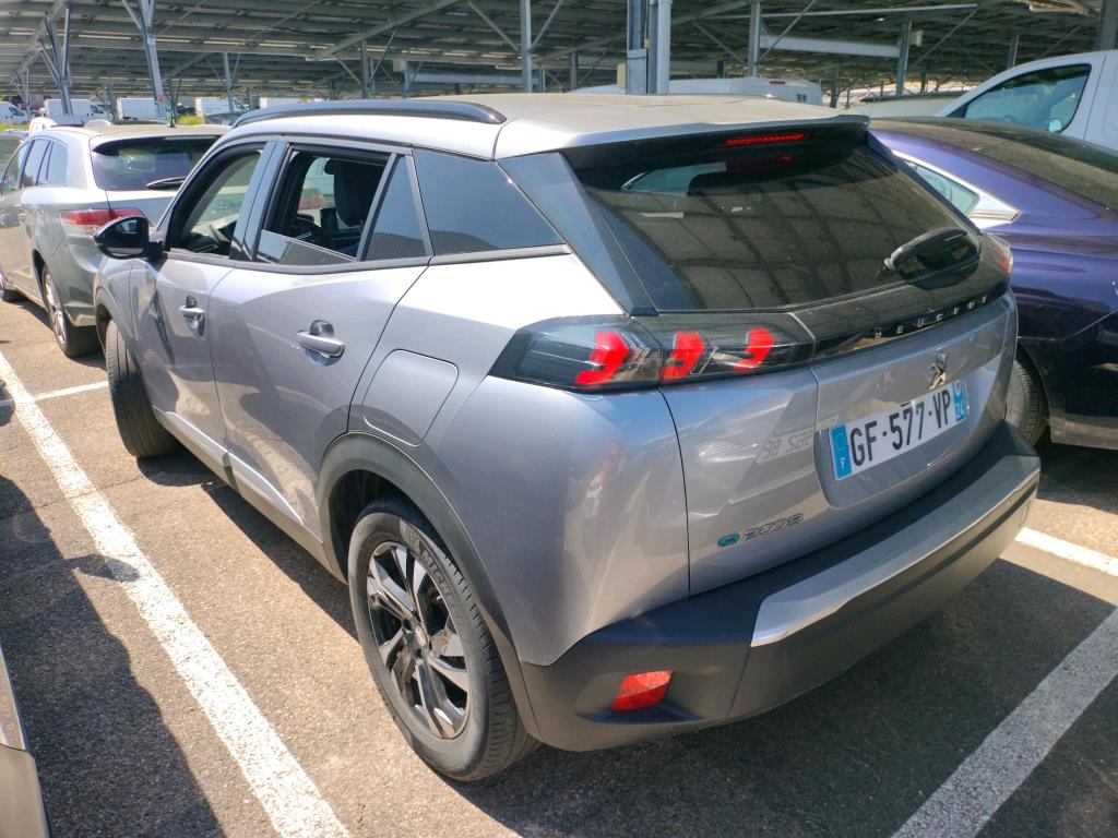 Peugeot E-2008