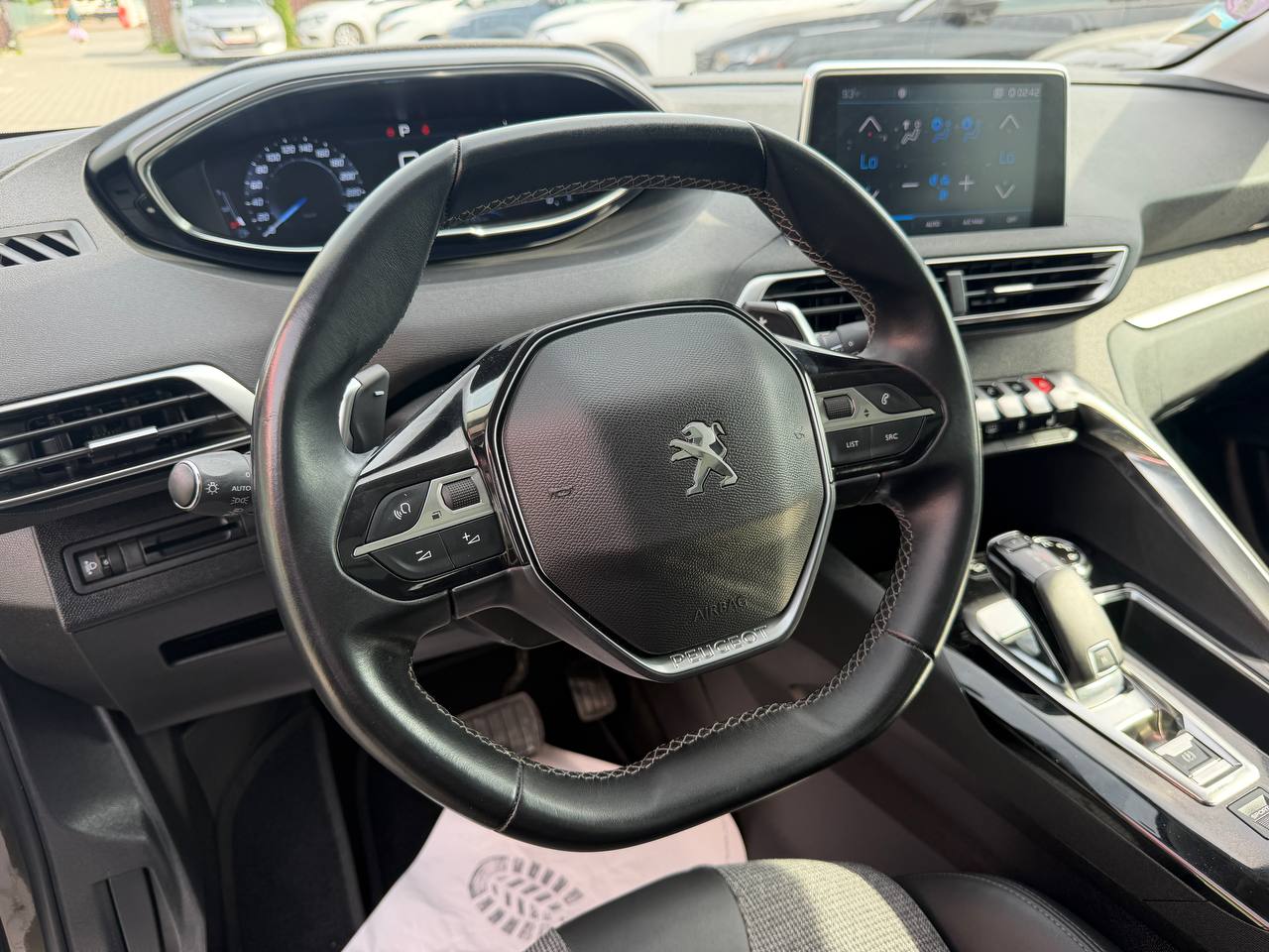 Peugeot 3008 ALLURE