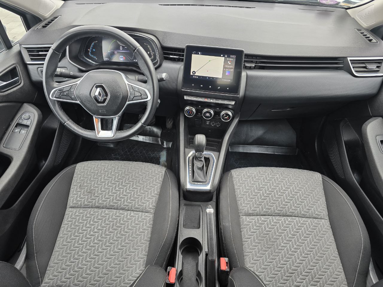 Renault Clio HYBRID Business