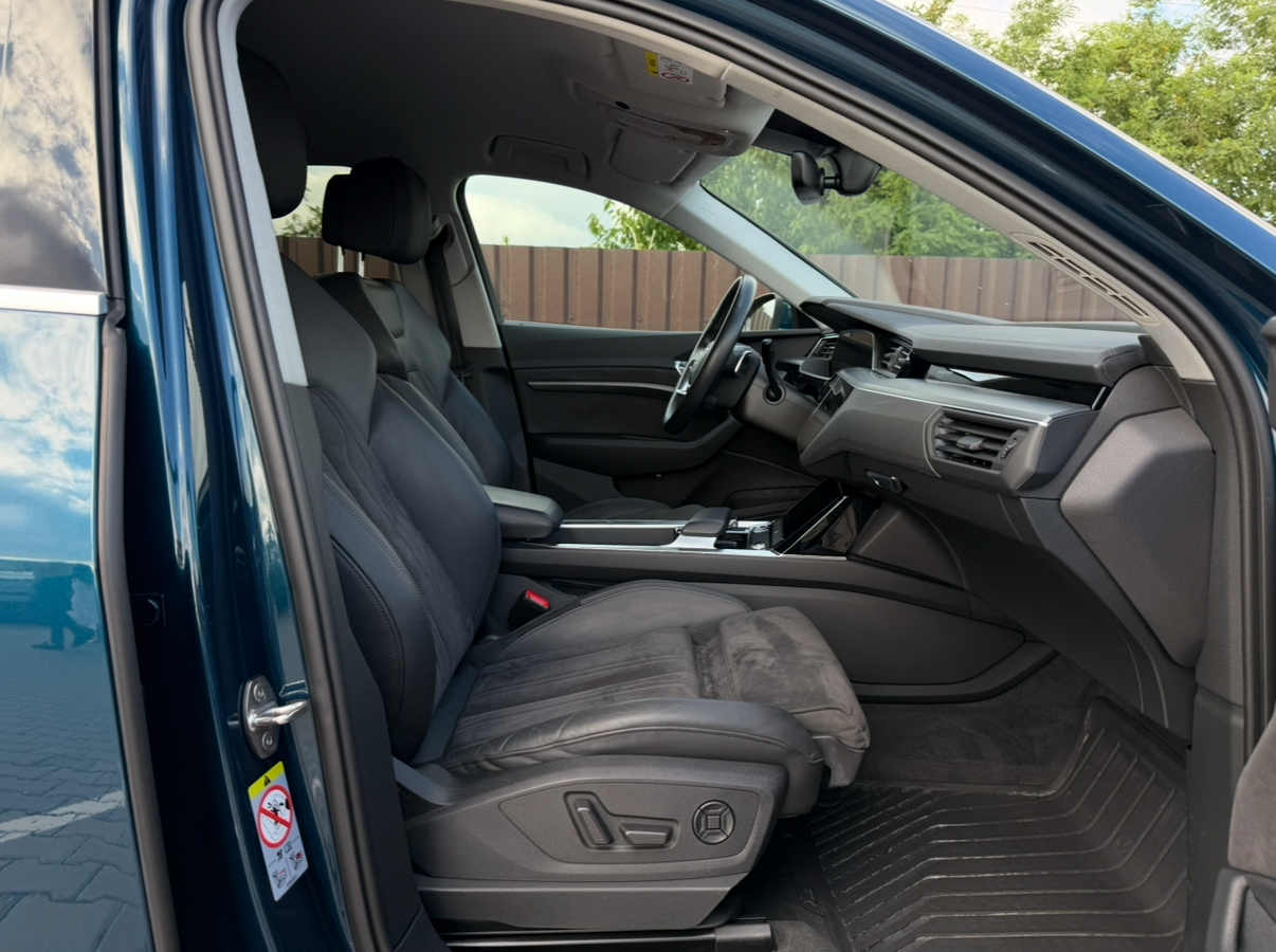 Audi E-Tron