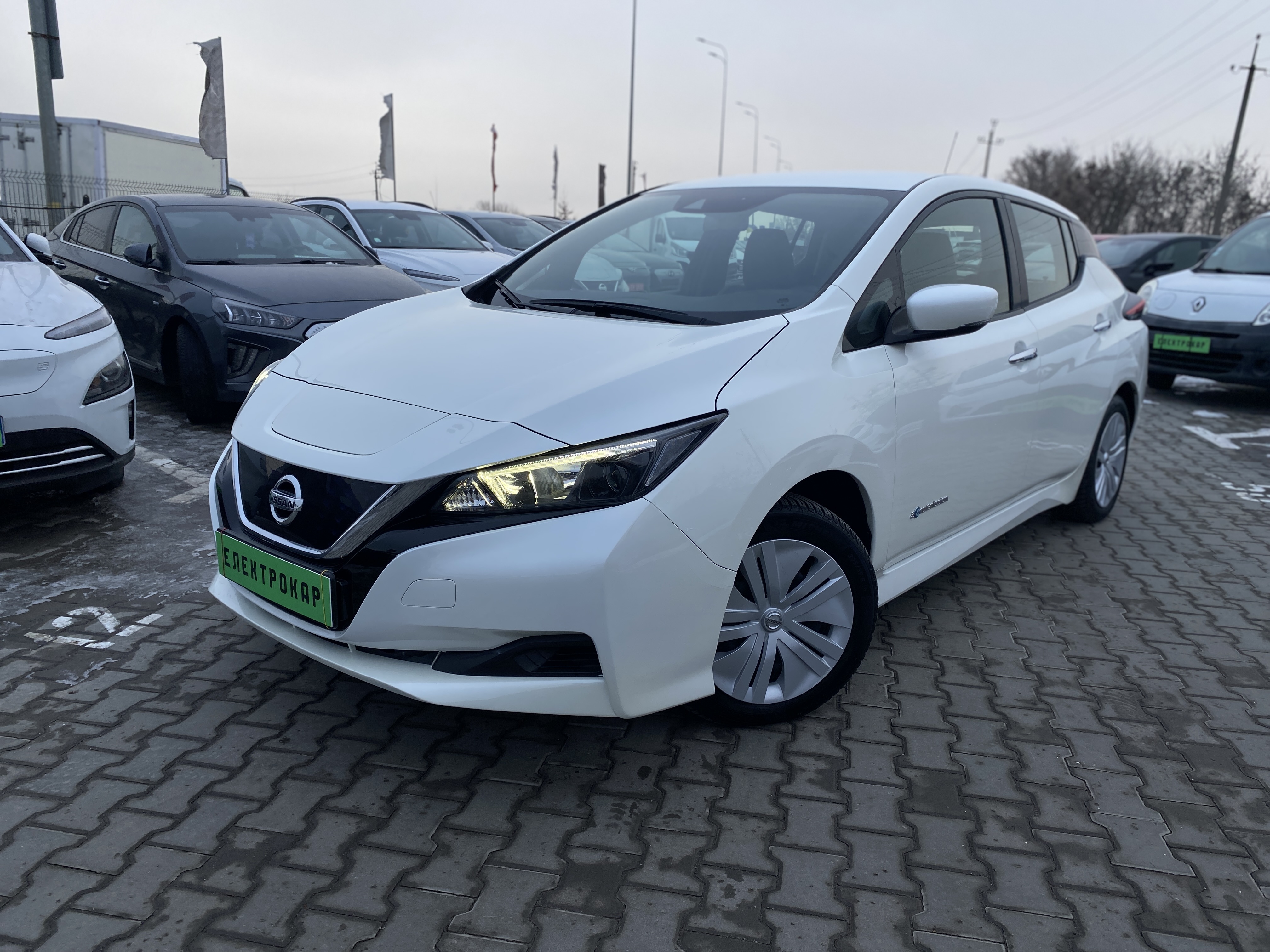 Nissan Leaf