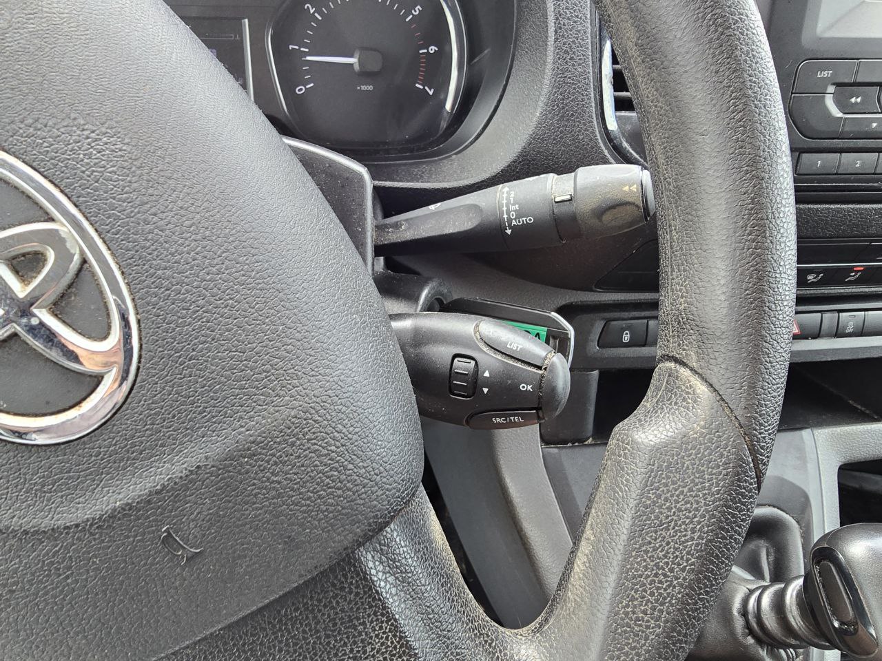TOYOTA PROACE MEDIUM