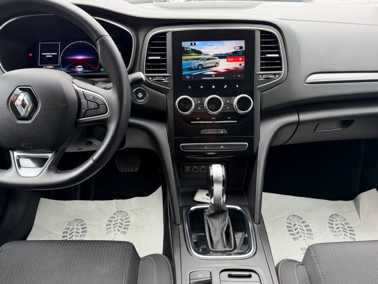 Renault Megane Business HYBRID