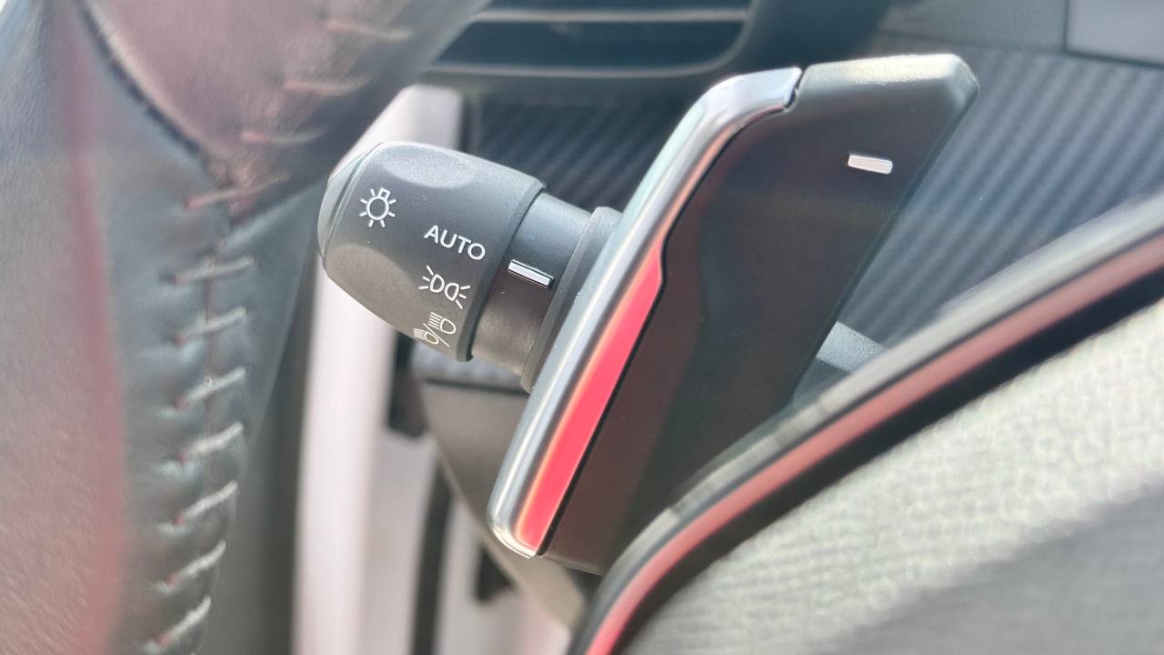 Peugeot 2008 ALLURE