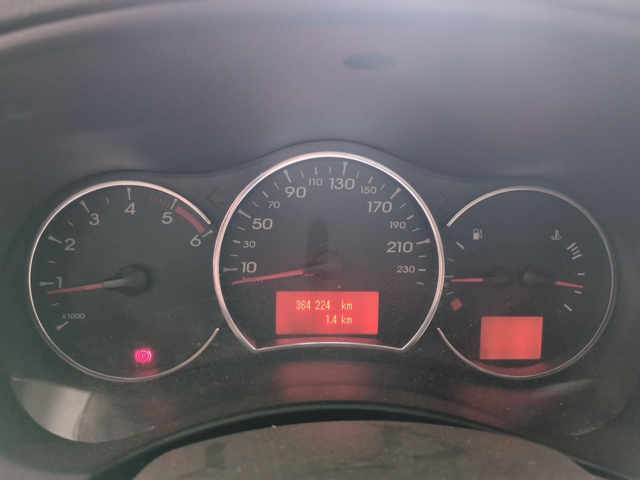 Renault Koleos White Edition