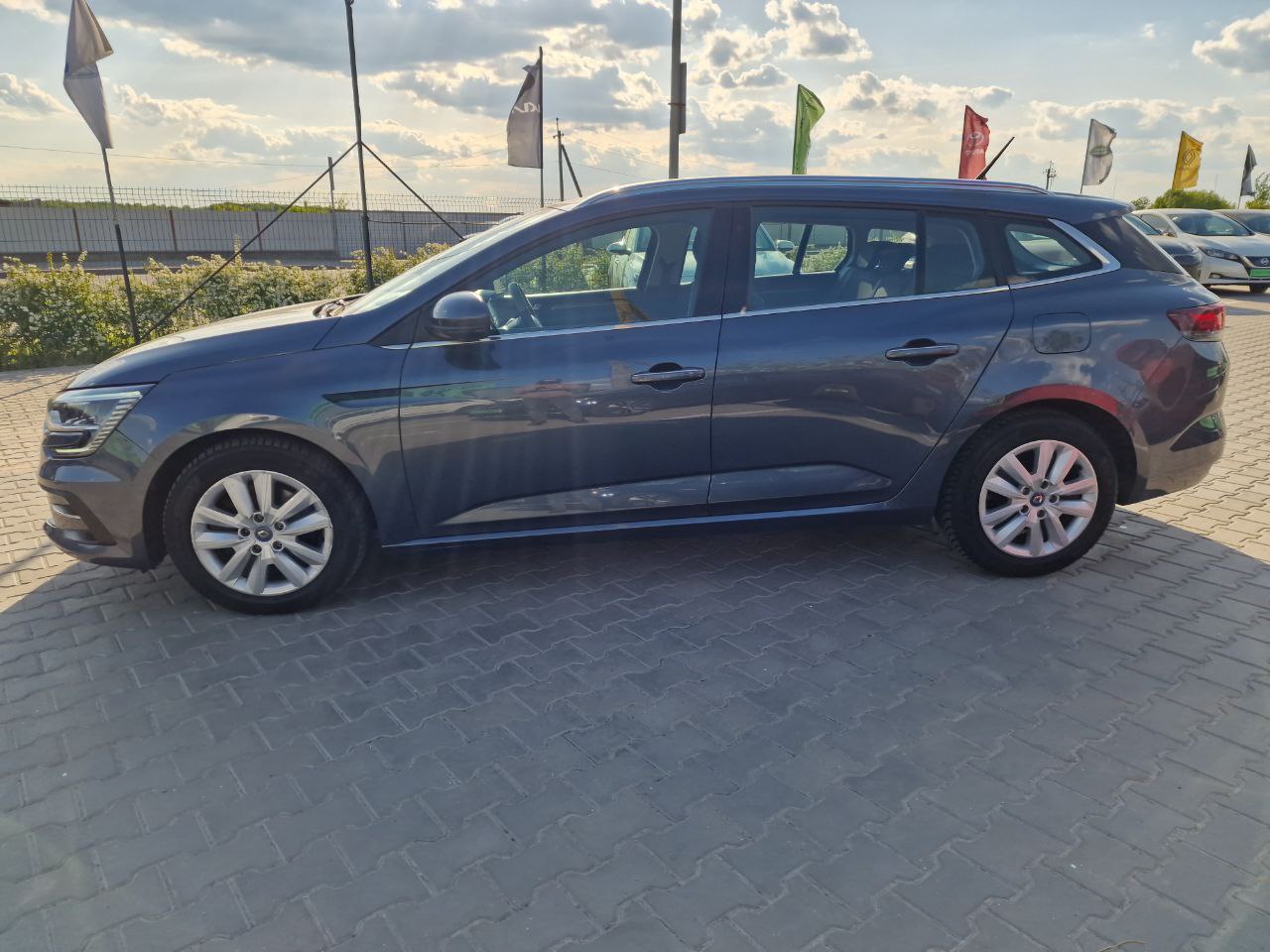 Renault Megane PLUG-IN HYBRIDE