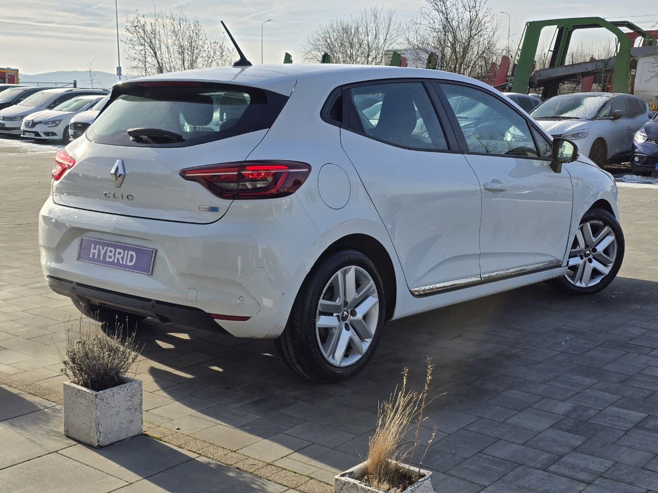 Renault Clio HYBRID Business
