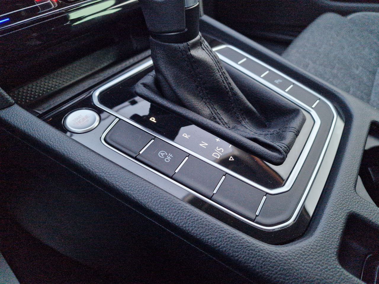 Volkswagen Passat Business+