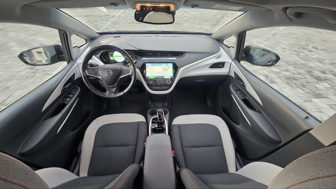 Opel Ampera-e Business