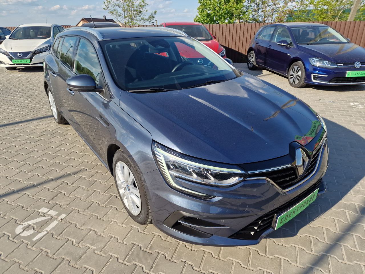 Renault Megane PLUG-IN HYBRIDE