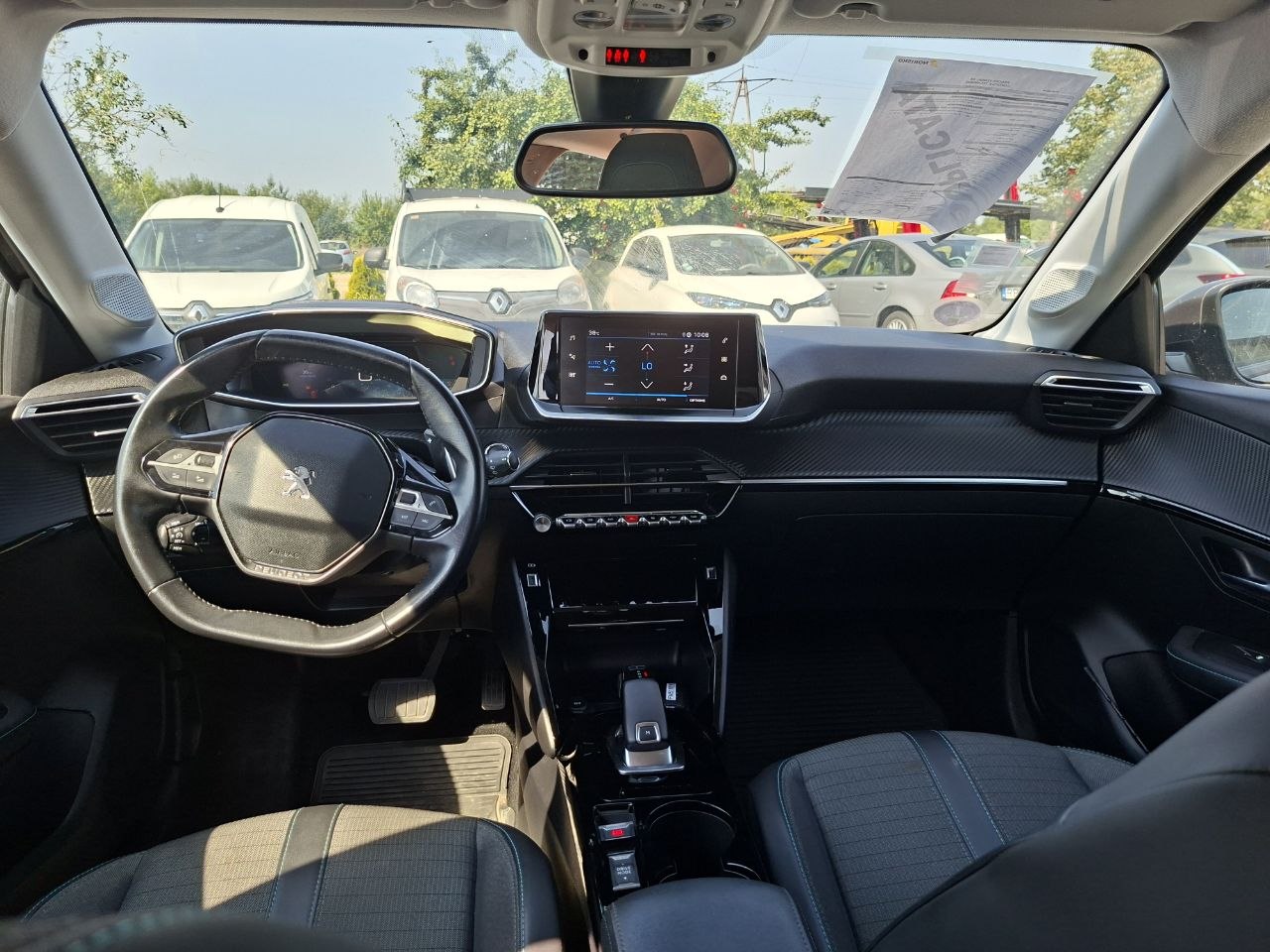 Peugeot 208 ALLURE