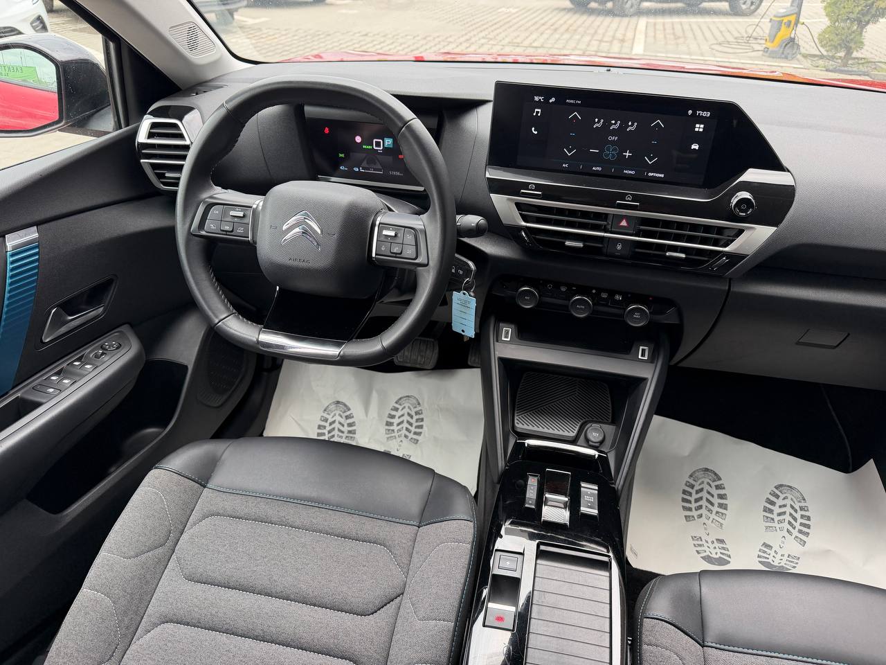 Citroen E-C4