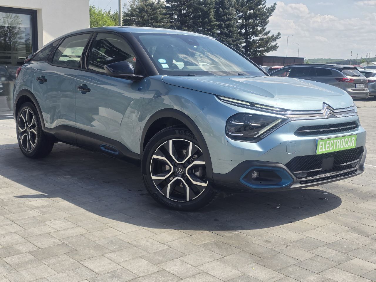 Citroen E-C4