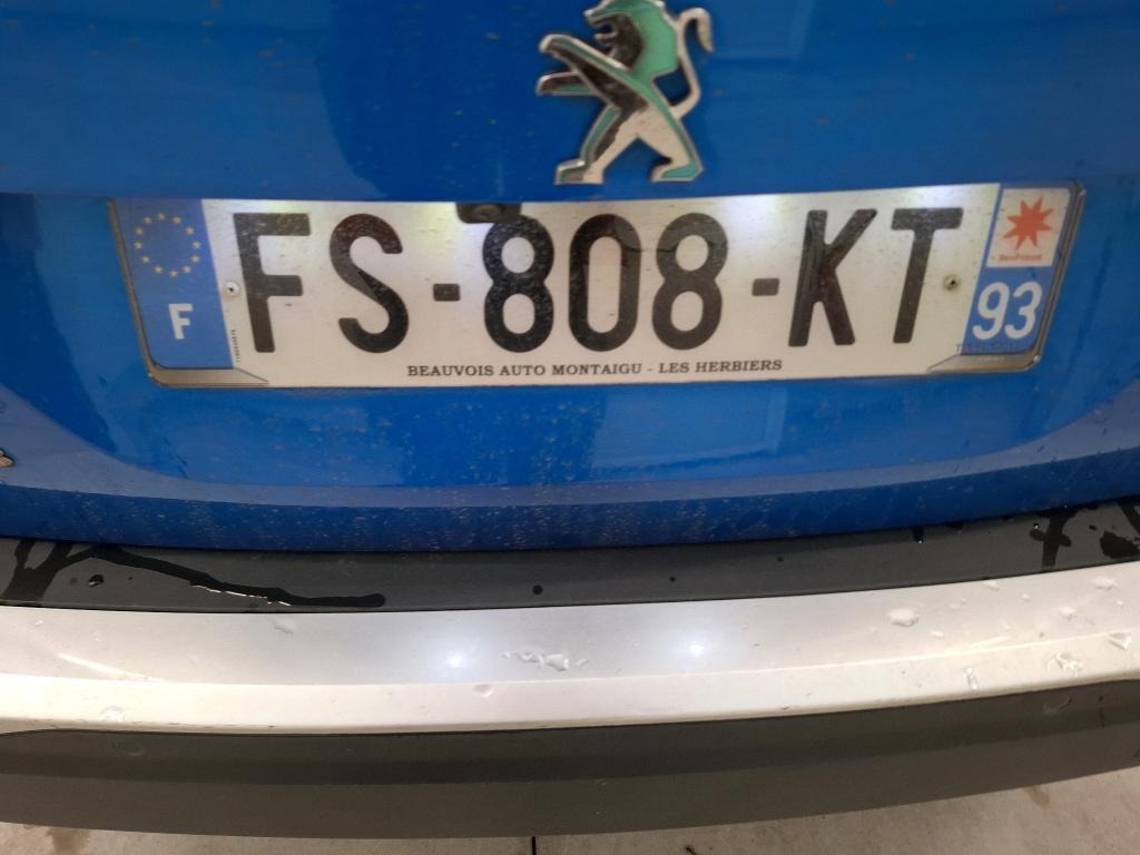 Peugeot E-2008 GT