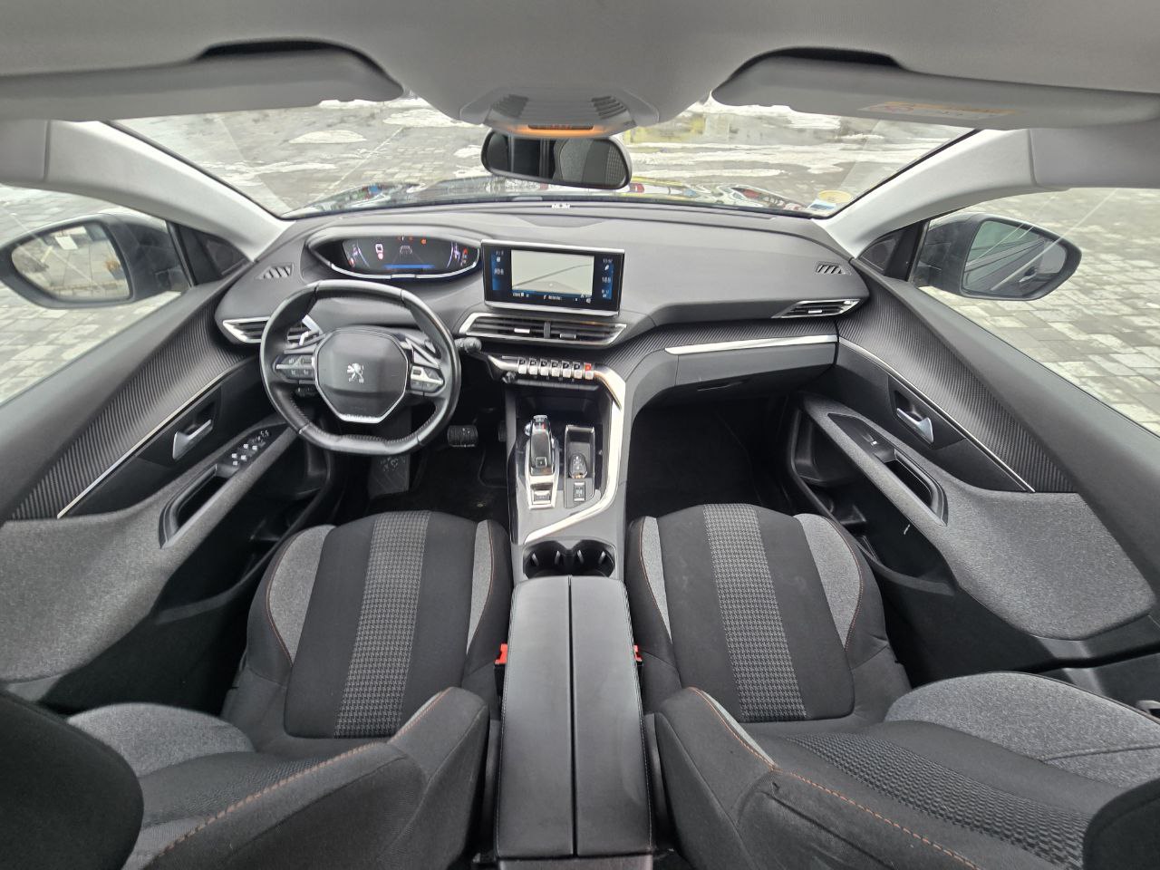 PEUGEOT 5008 Business