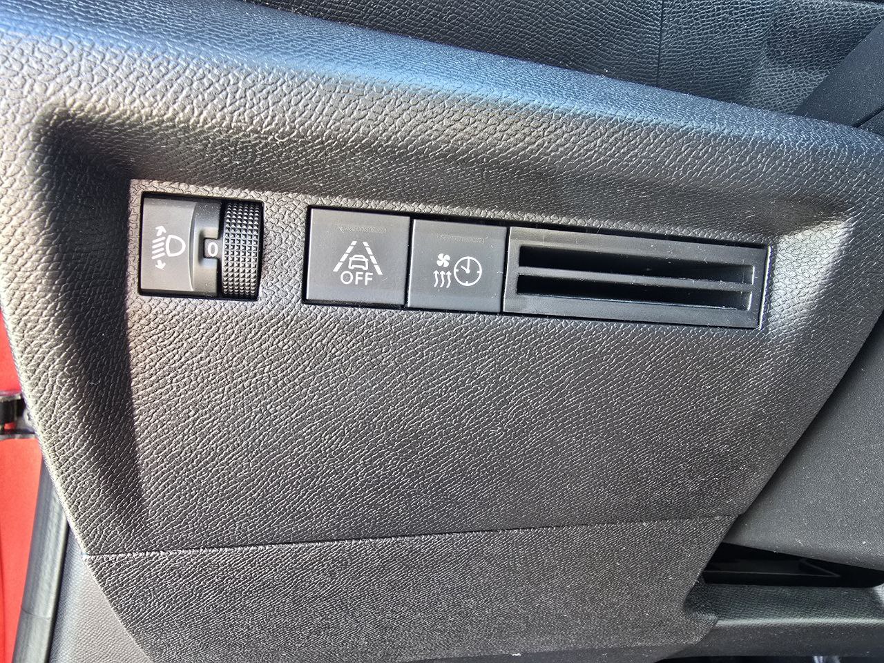 Citroen E-C4