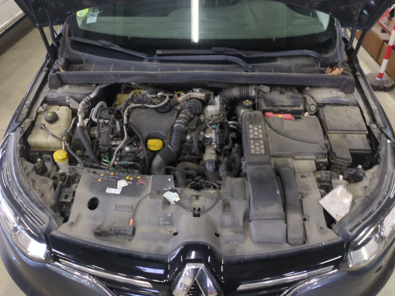 Renault Megane IV Estate Business