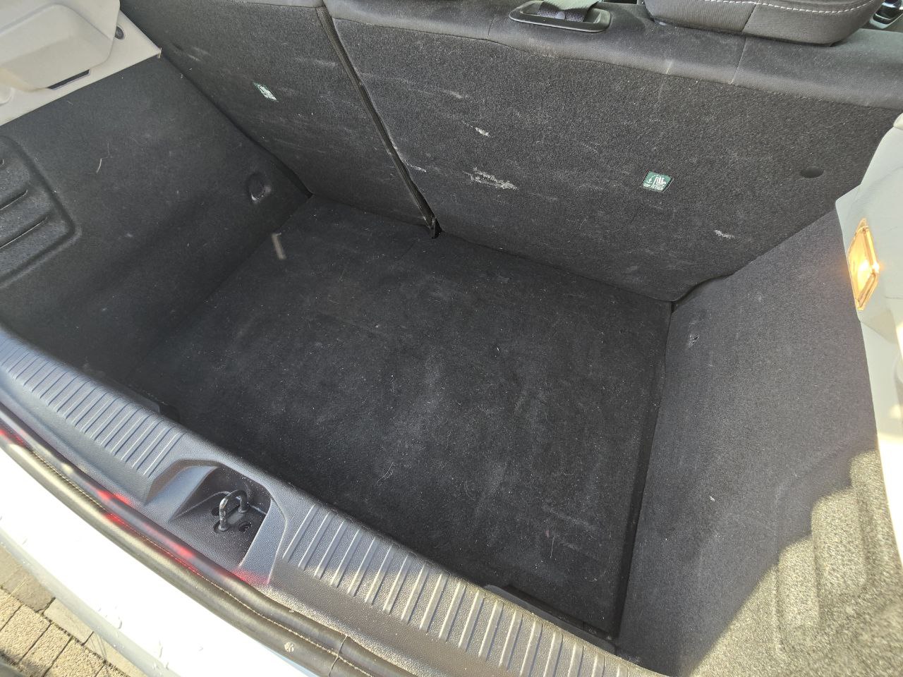 Renault Clio HYBRID Business