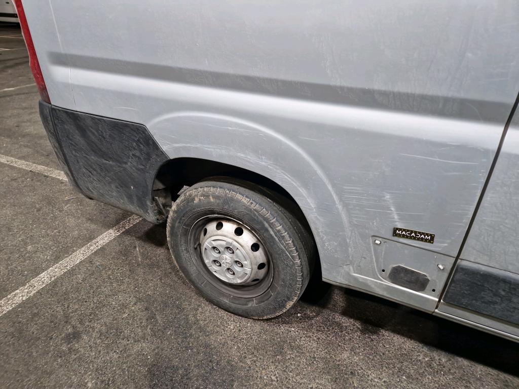 Peugeot Boxer FRGN L2H1