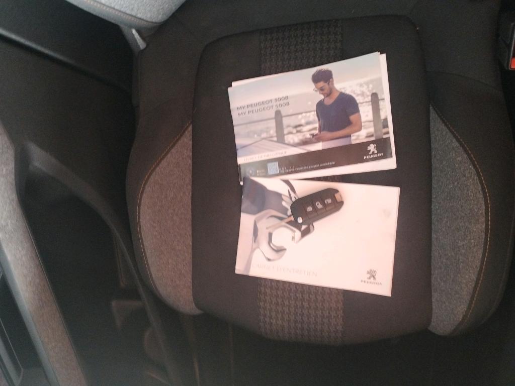 Peugeot 5008 Business