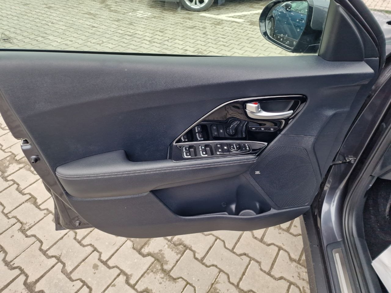KIA E-NIRO