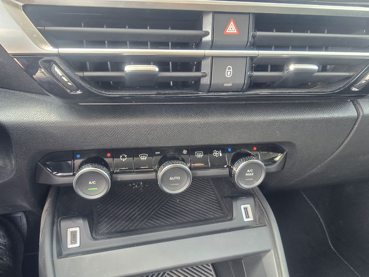 Citroen E-C4