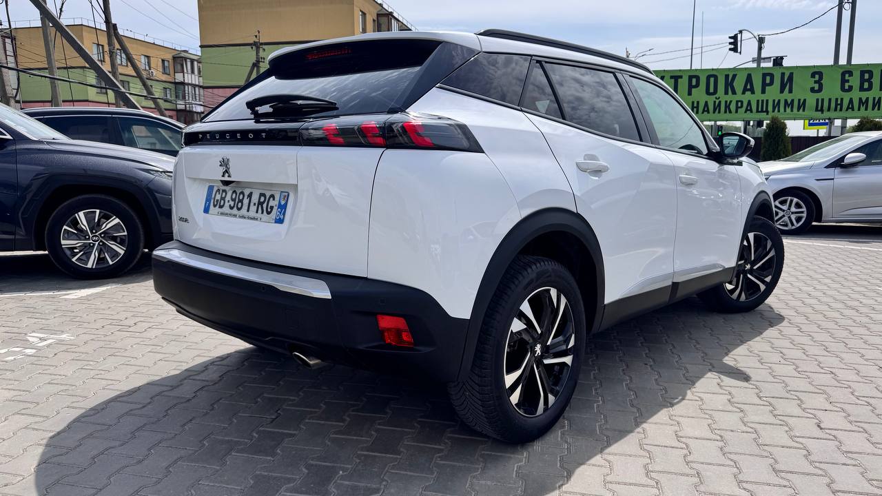 Peugeot 2008 ALLURE