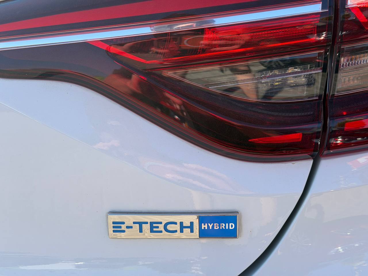 Renault Clio Business Hybrid