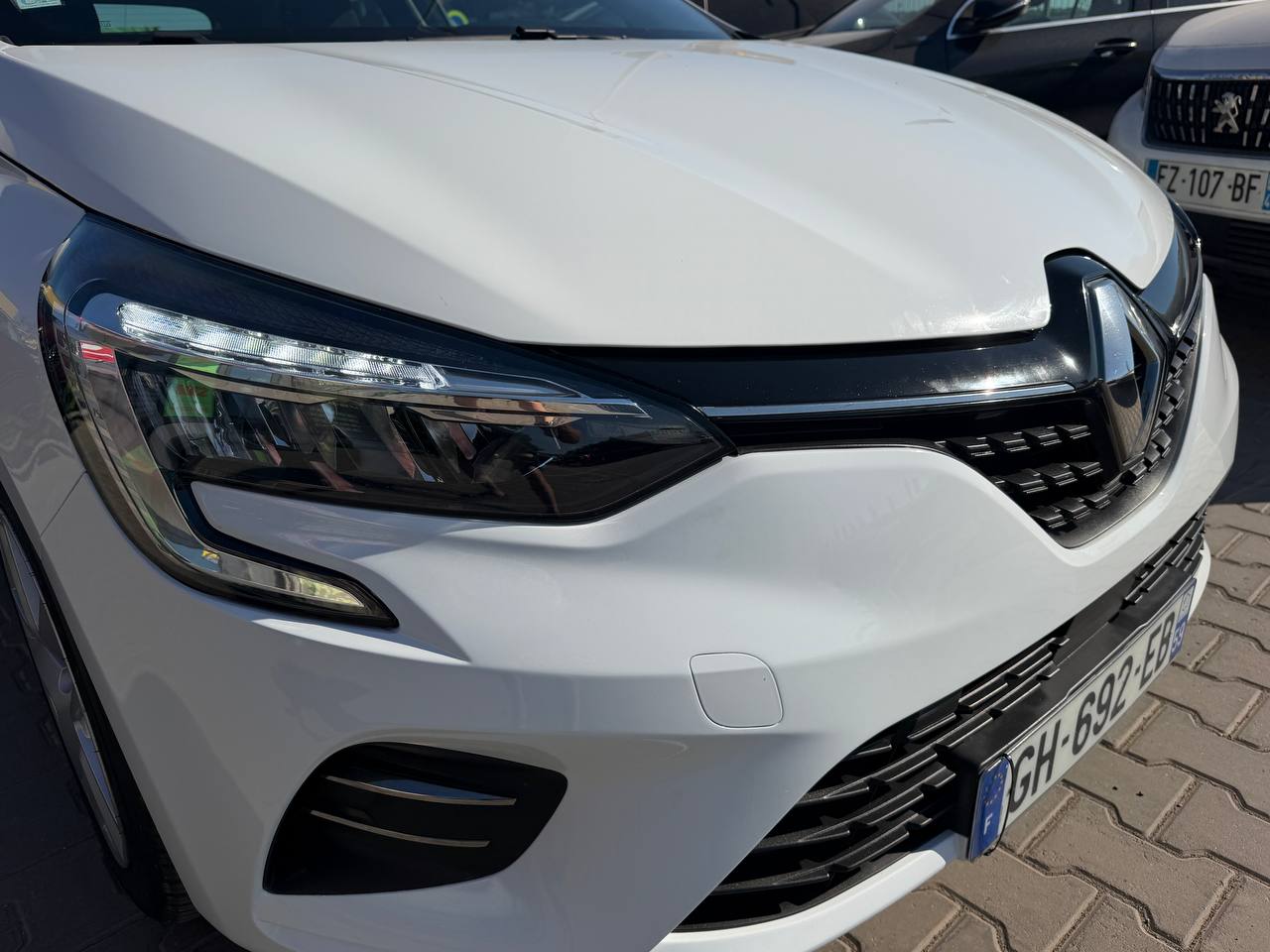 Renault Clio Business Hybrid