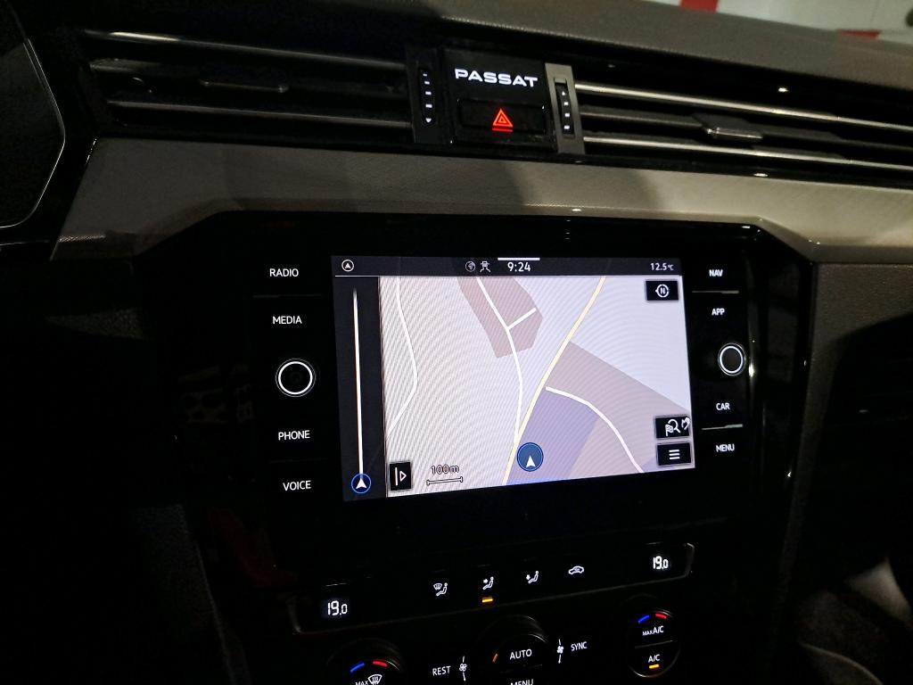 Volkswagen Passat Business