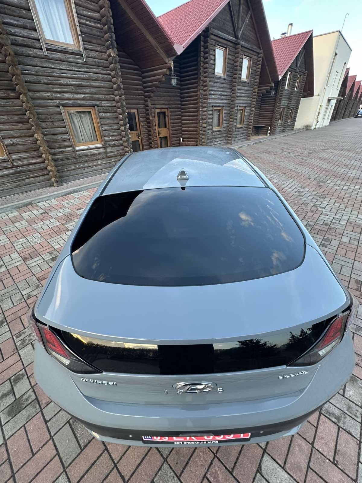 Hyundai Ioniq Premium