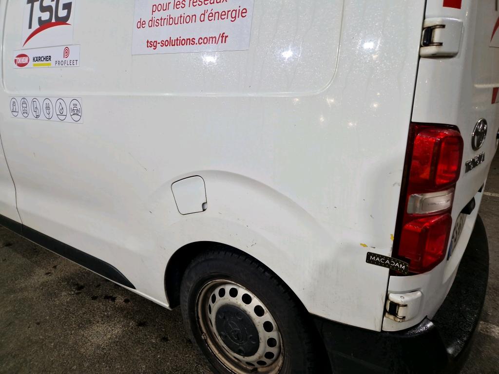 TOYOTA PROACE MEDIUM