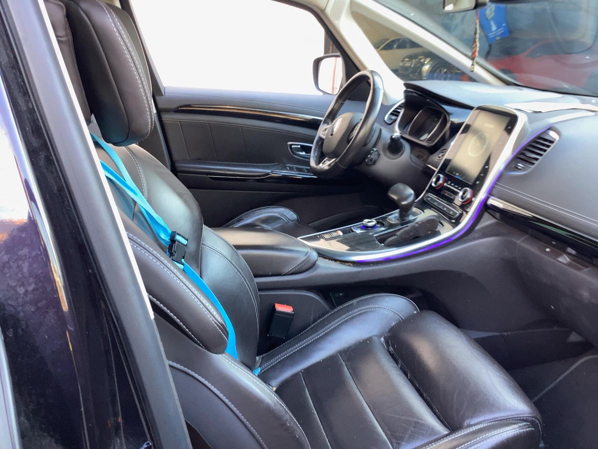 Renault Espace Initiale Paris